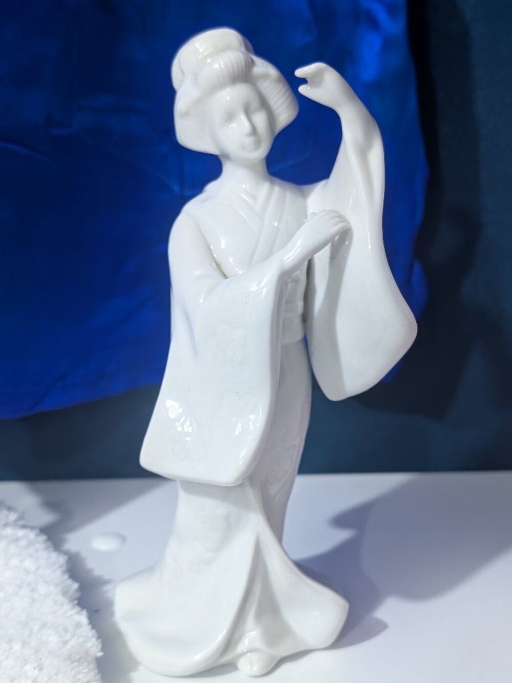 Mid-century Modern Homco White Porcelain Geisha Figurine – #1443